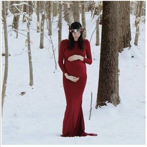 Maternity photo shoot gown